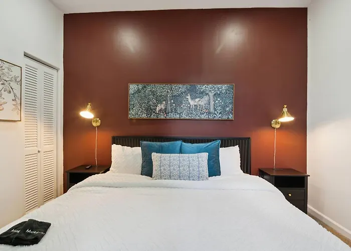 Сasa de vacaciones Restored Vintage Row Minutes From Stadiums, Casino, Museums, Downtown