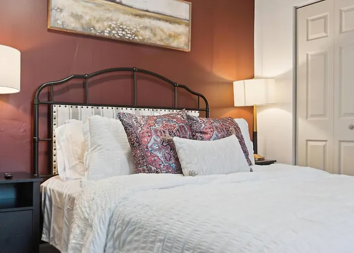 Restored Vintage Row Minutes From Stadiums, Casino, Museums, Downtown Сasa de vacaciones Pittsburgh