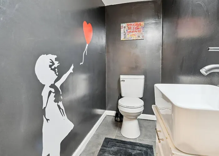 Restored Vintage Row Minutes From Stadiums, Casino, Museums, Downtown Сasa de vacaciones