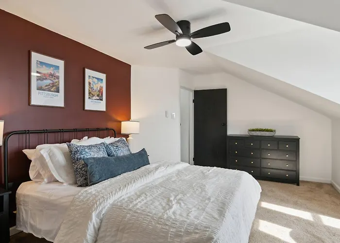 Restored Vintage Row Minutes From Stadiums, Casino, Museums, Downtown Сasa de vacaciones