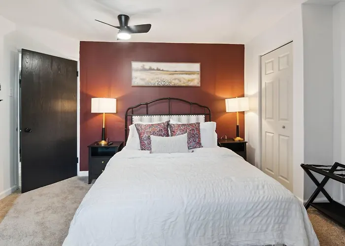 Сasa de vacaciones Restored Vintage Row Minutes From Stadiums, Casino, Museums, Downtown *